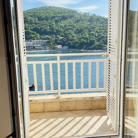 Apartment Front *